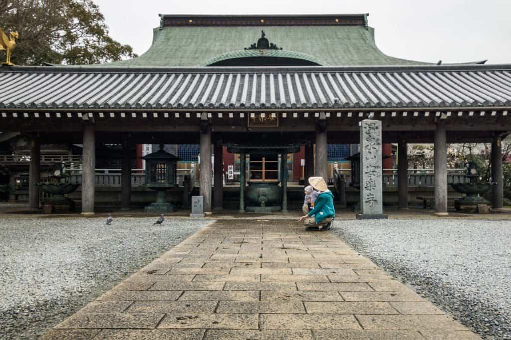 Shikoku, pilgrimage, pilgrim, family, baby, Japan, journey, henro, ohenro, temple, mom, bird, nature, Amandine, Manoa