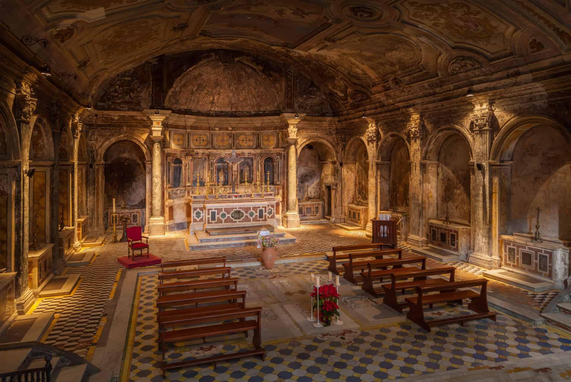 crypt of san gaudioso
