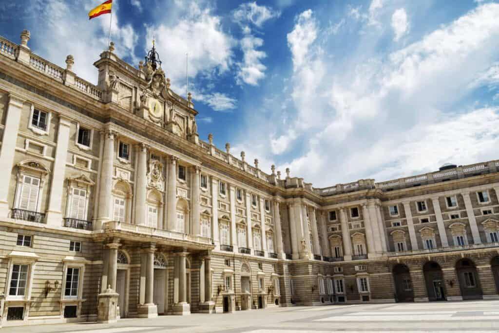 what to do in madrid royal palace