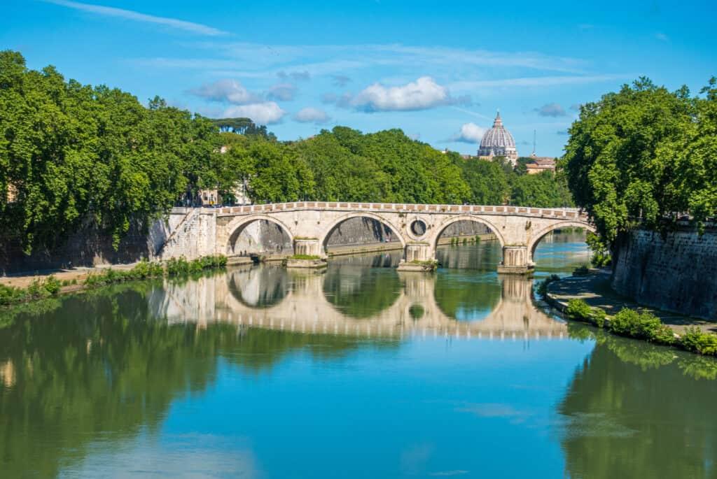 ponte sisto trastevere in rome