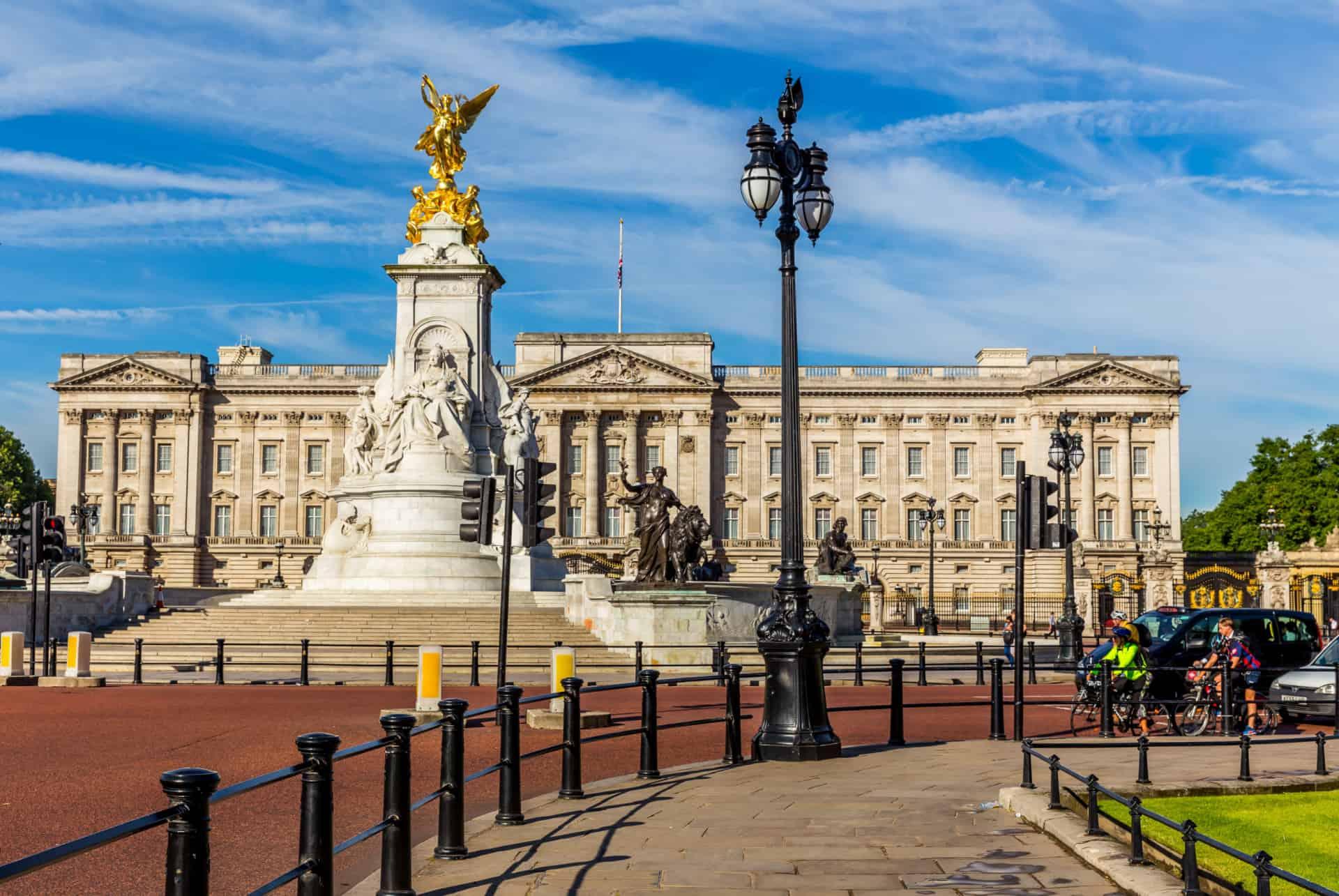visiting london in 3 days go see buckingham palace