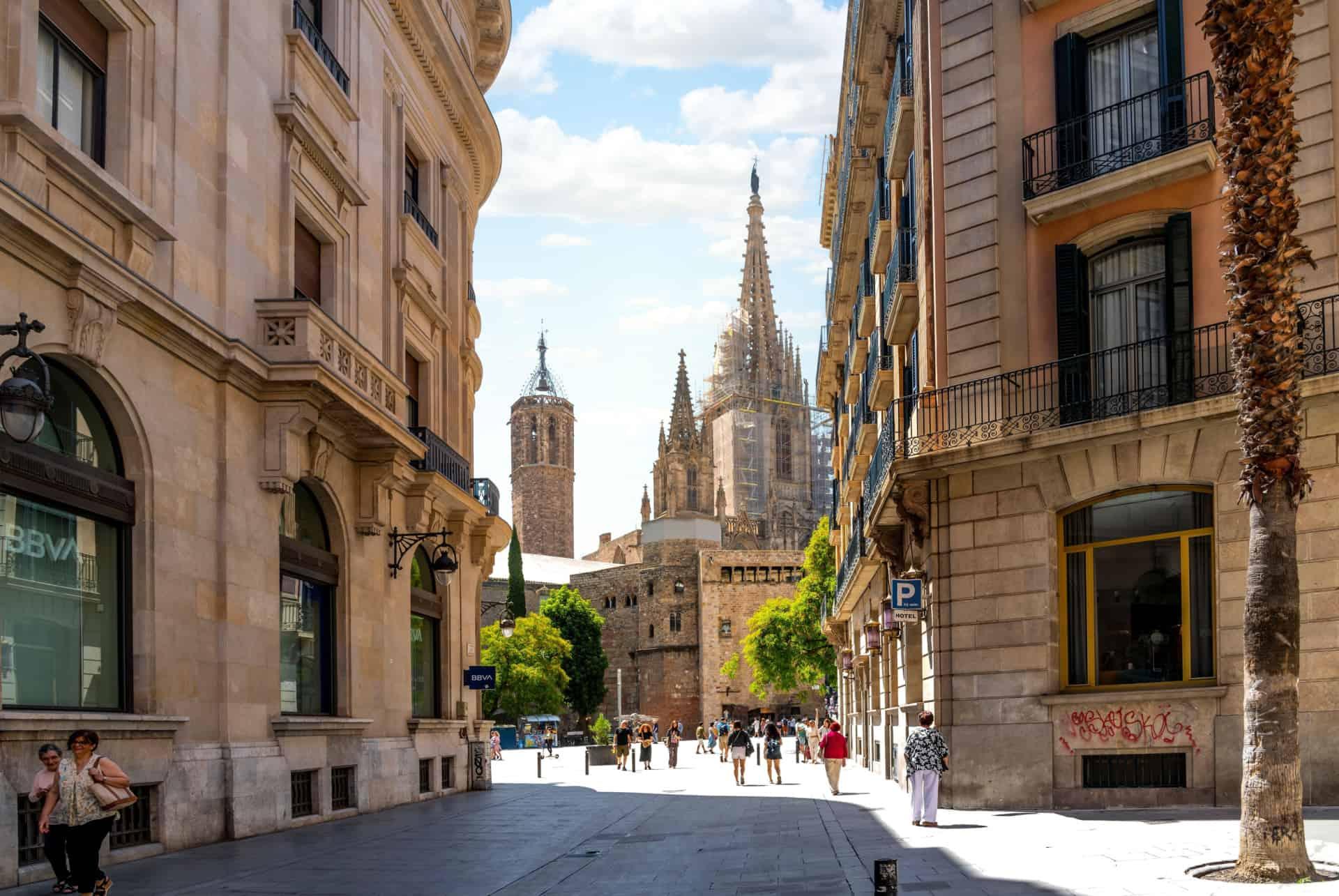 where to stay in barcelona el born neighborhood