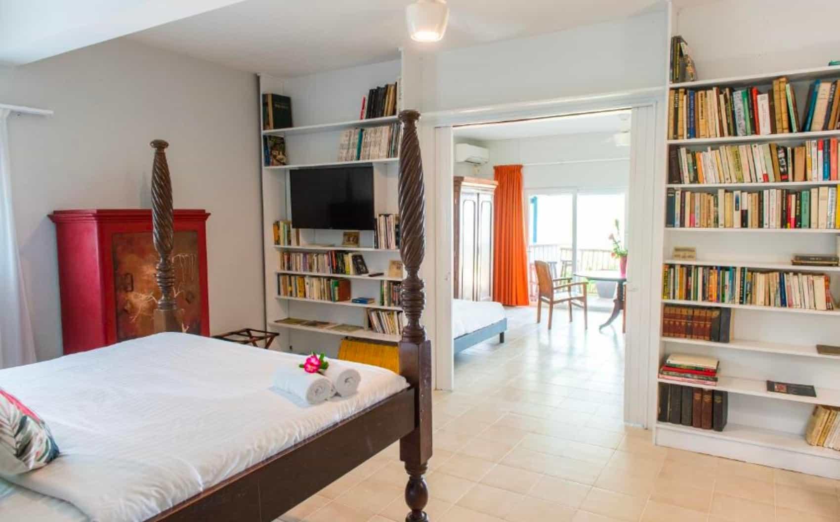 Frégate Bleue Hotel