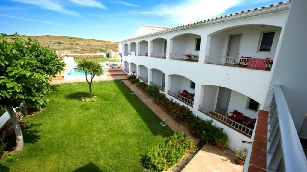 hostal la palma fornells
