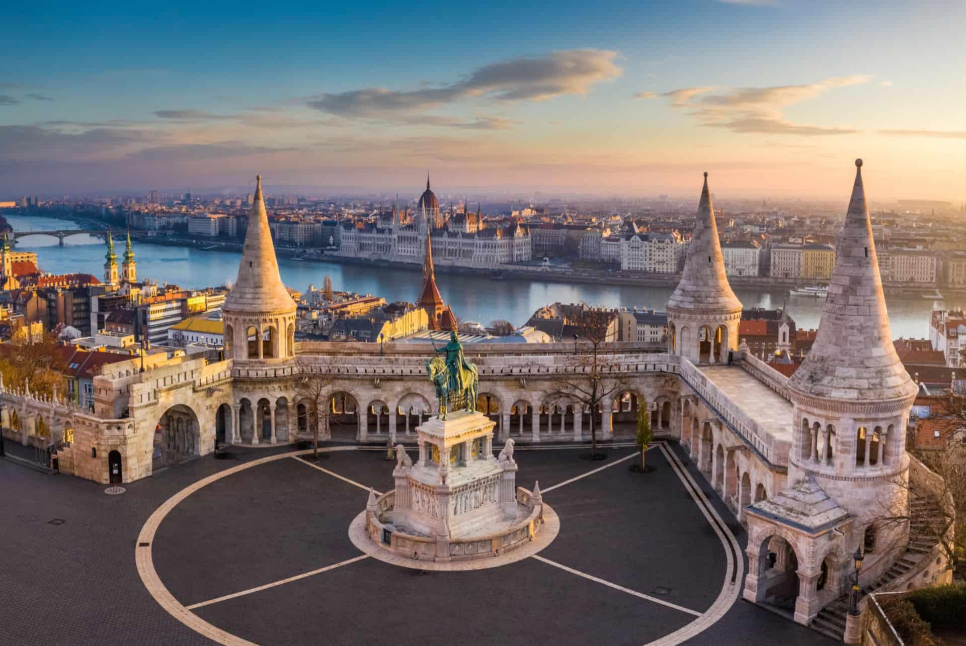 where to stay in budapest