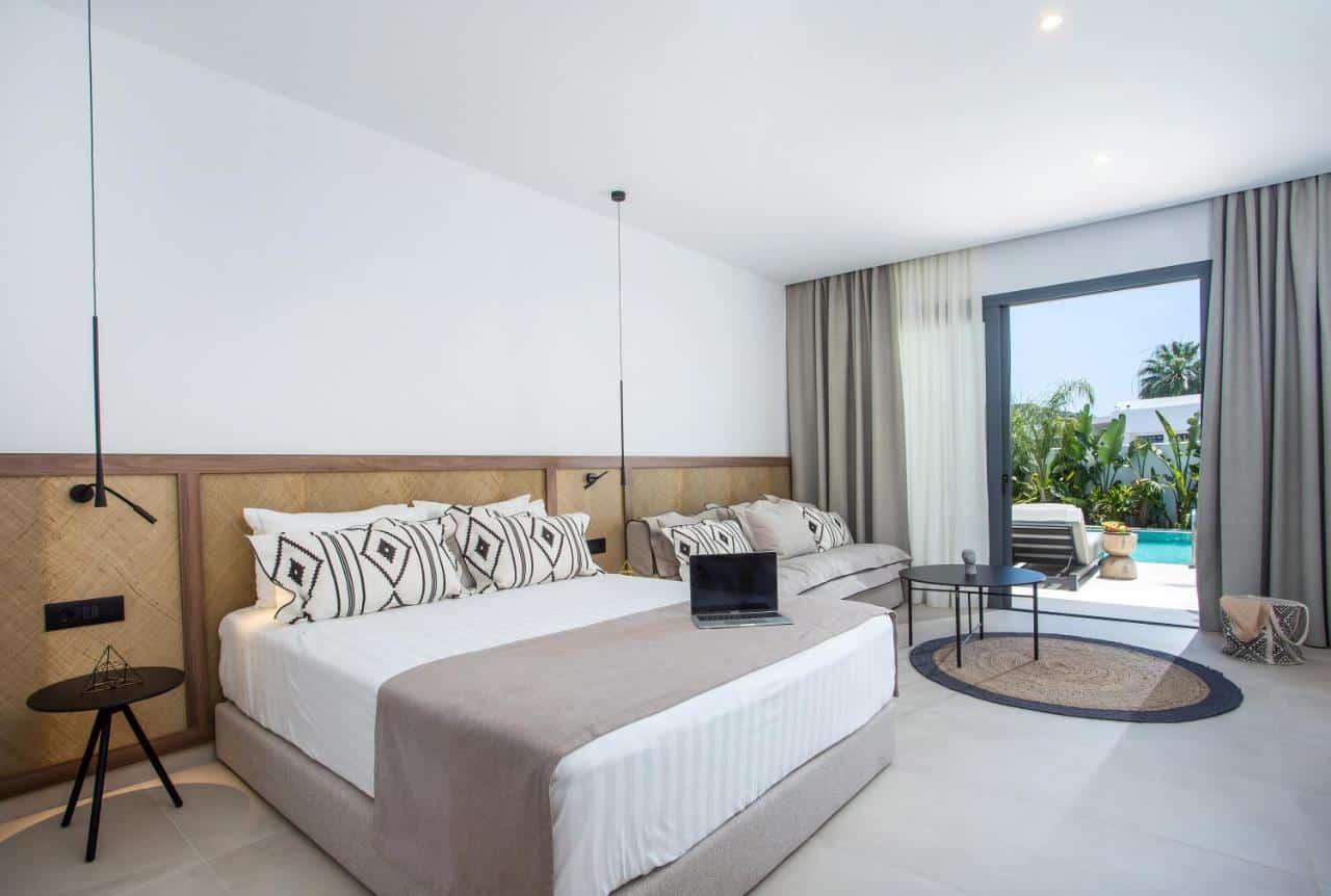 vanik suites rhodes room