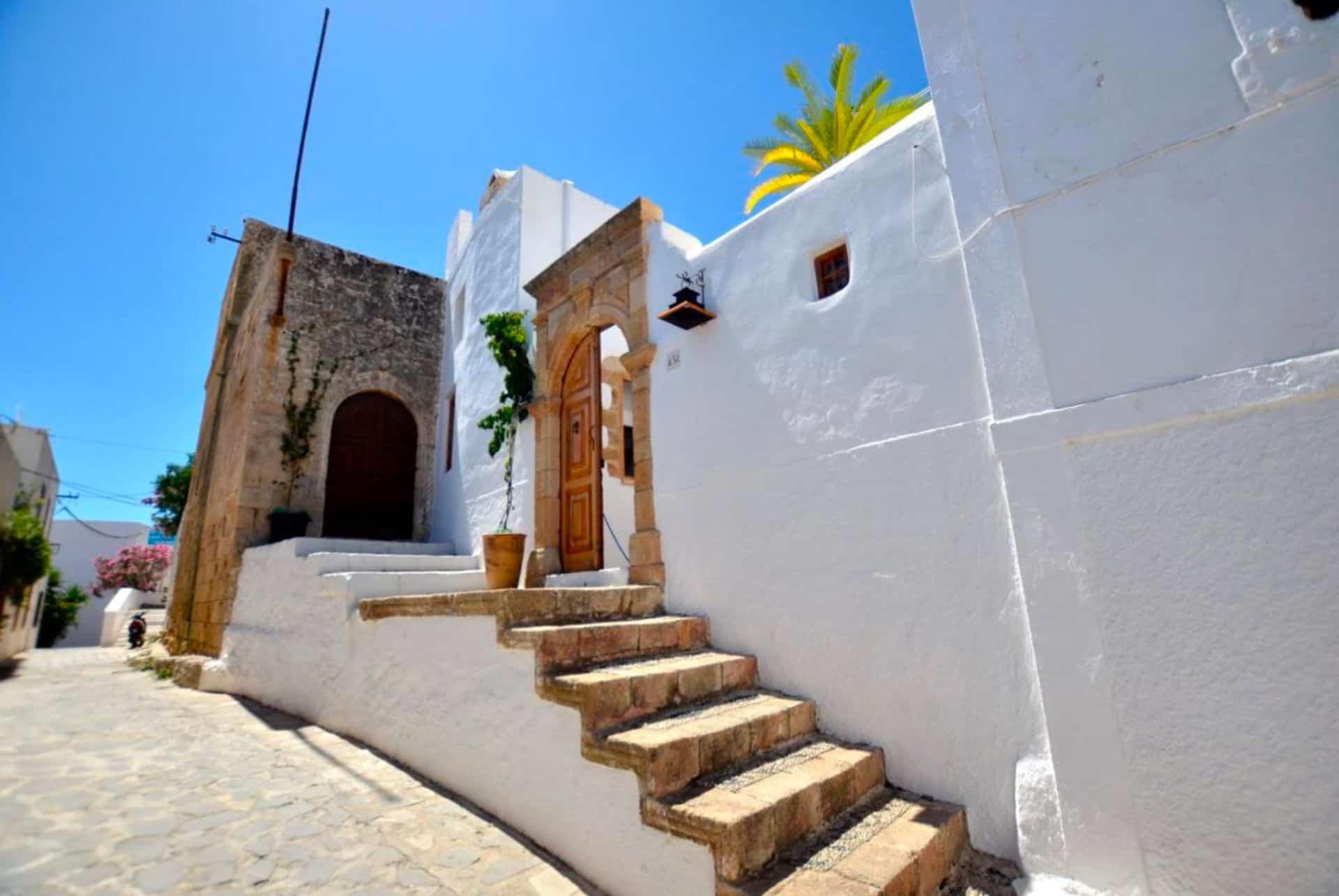 lindos esel suites