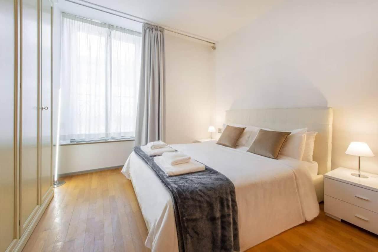 hotel option where to sleep in milan