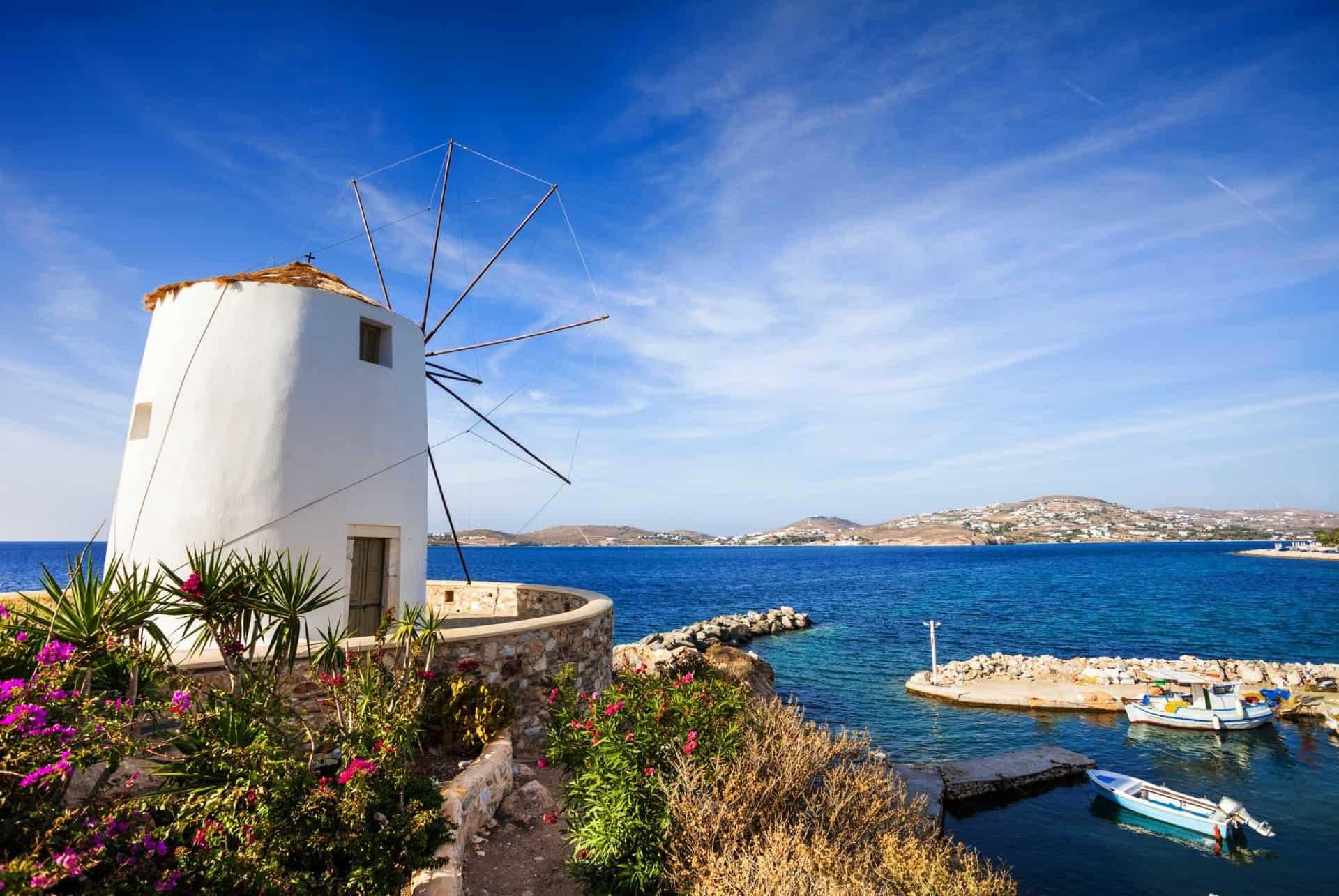 where to sleep in the Cyclades