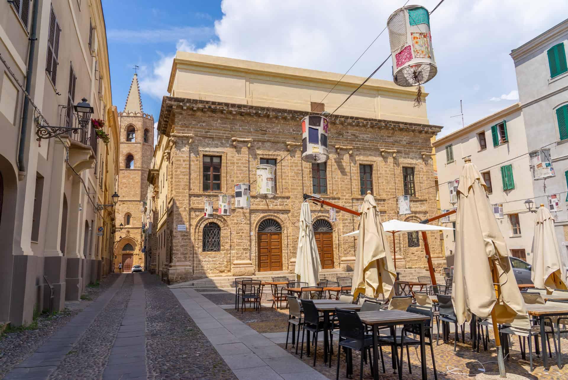 Where to Stay in Alghero?