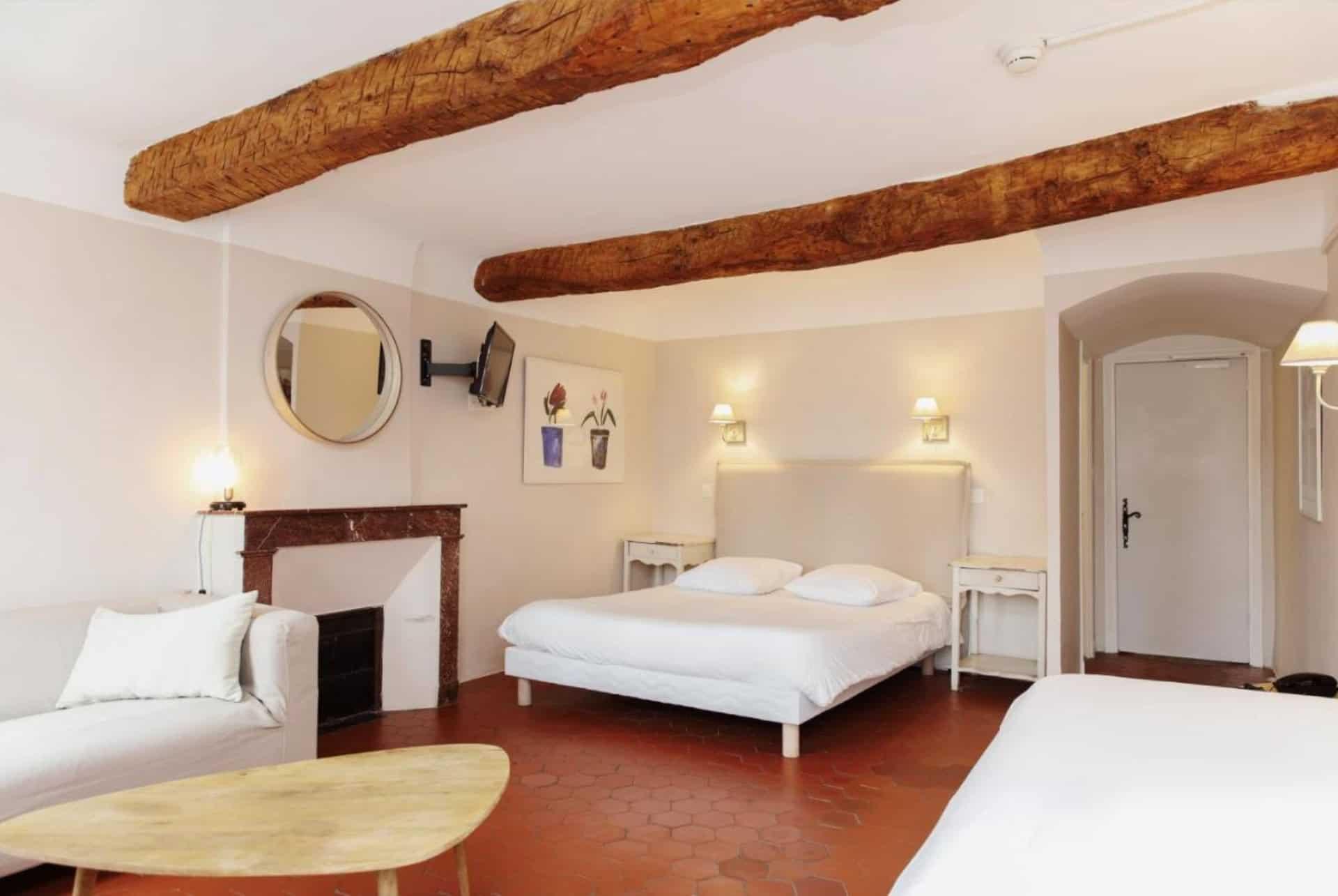 Where to Stay in Saint-Tropez?