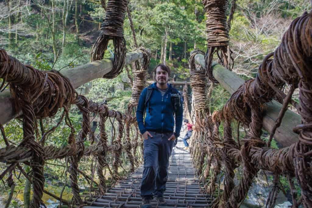 Kazurabashi, or how to play Indiana Jones in Japan
