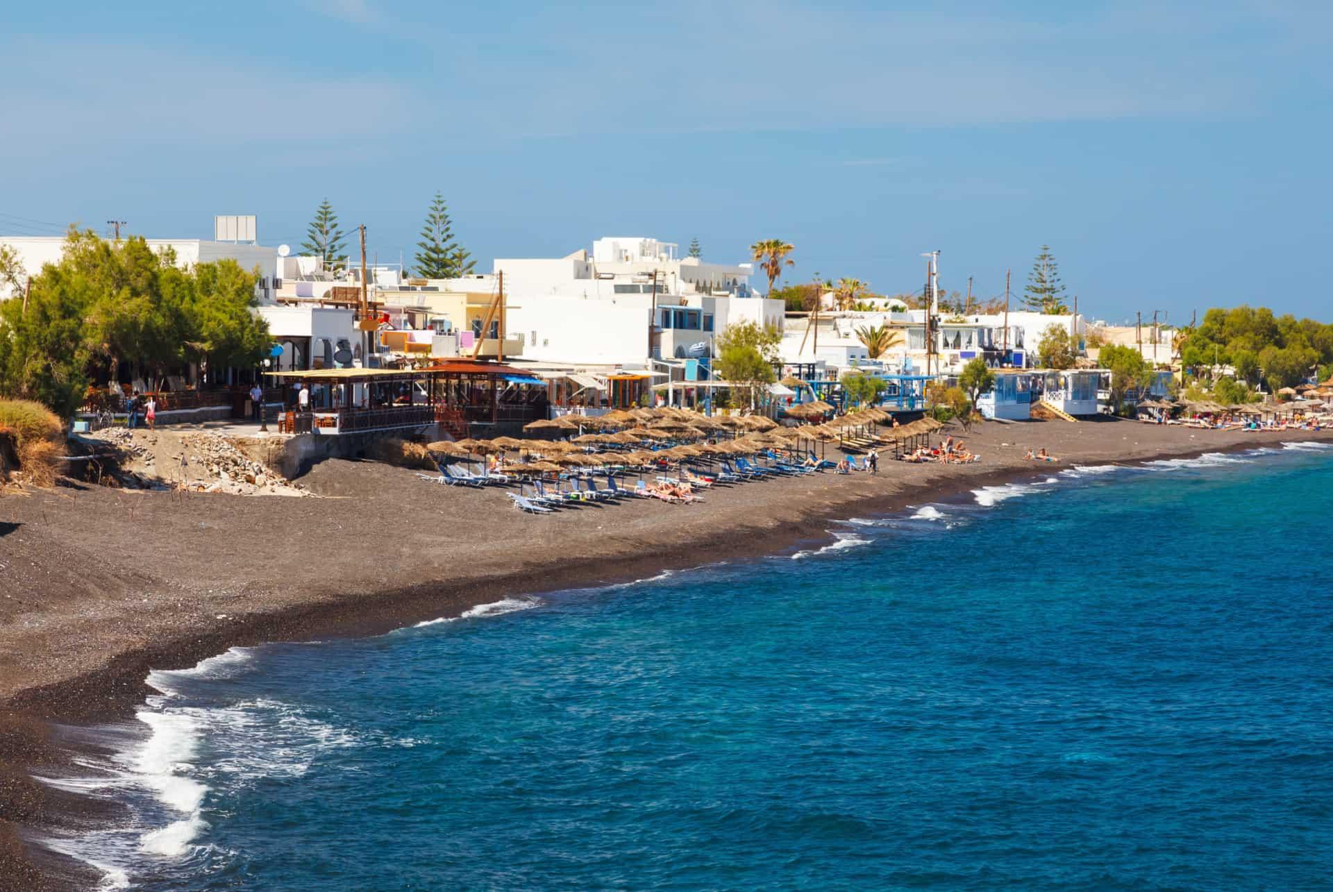 Where to stay in Santorini?